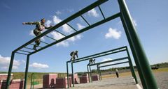 江蘇軍隊400米障礙器材整套部隊400米障礙器材價格
